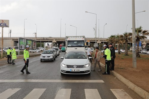 Kızıltepe’de “Yayalar için 5 adımda Güvenli Trafik” Uygulaması Yapıldı
